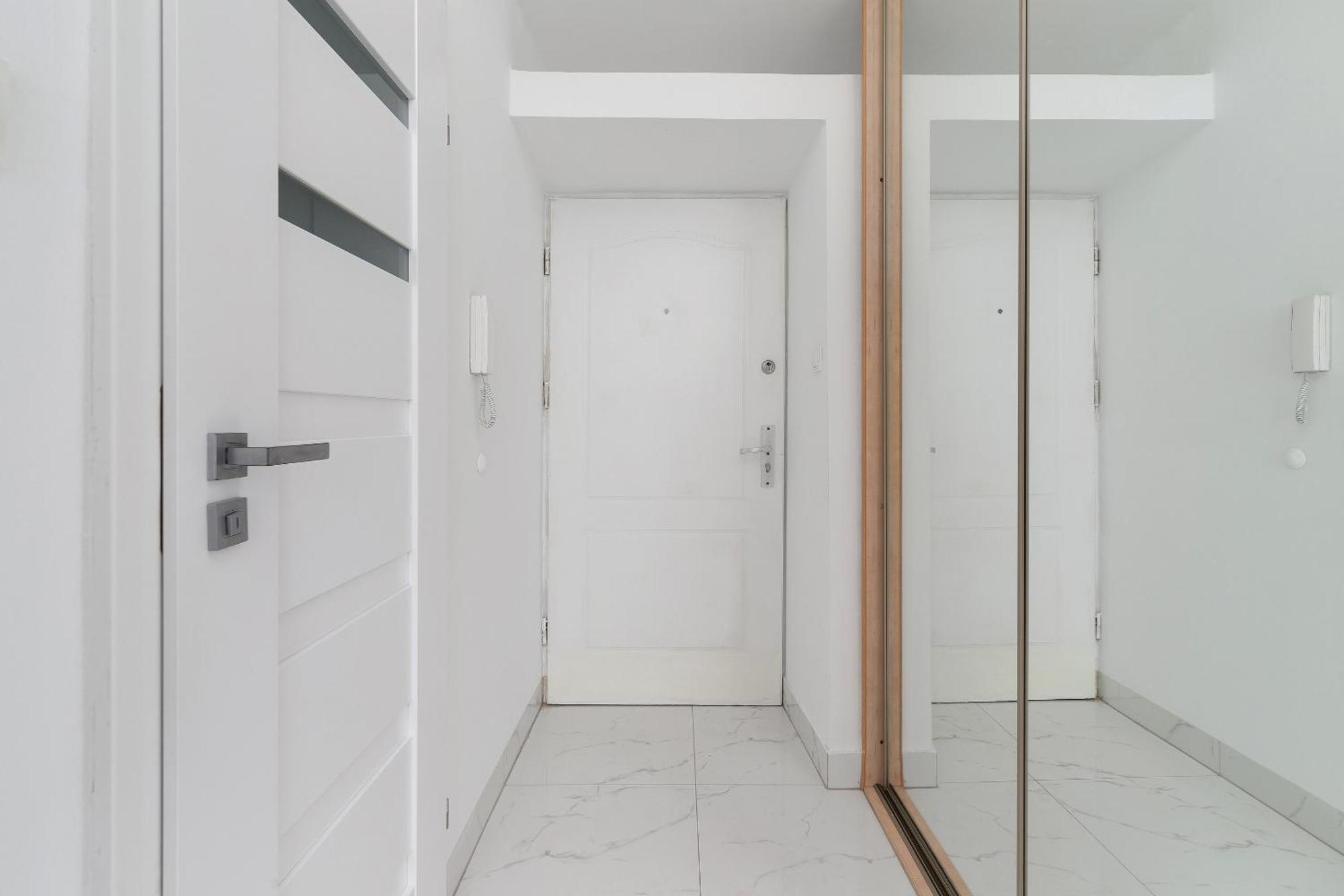 1 - Bedroom - Powisle 2 *